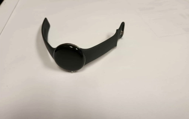 Google показала умные часы Pixel Watch — они выйдут осенью вместе с Pixel 7