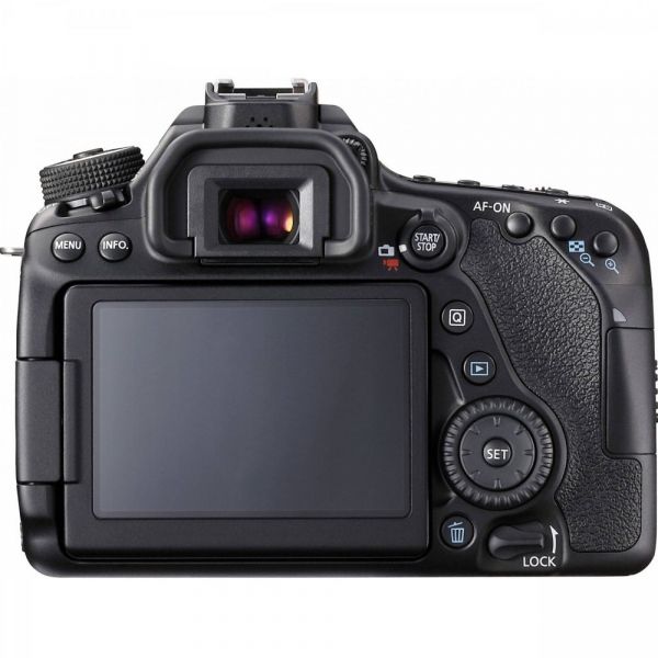 Canon EOS 80D kit (18-135mm) IS STM