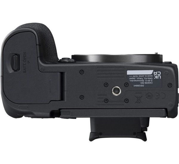 Canon EOS R7 body + Adapter EF-RF