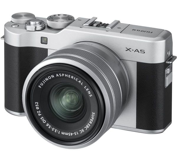 Fujifilm X-A5 kit (XC 15-45mm)