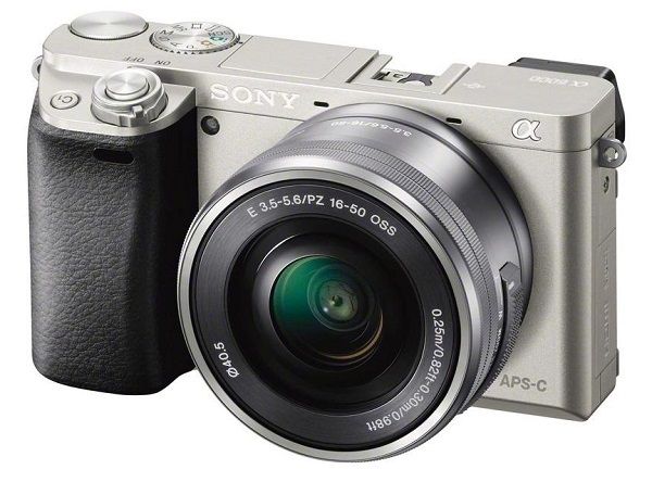 Sony Alpha A6000 kit (16-50mm + 55-210mm)